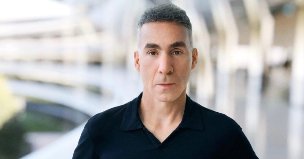 veteran-apple-engineering-exec-dan-riccio-‘nearing-retirement’