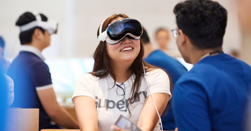this-vision-pro-clone-from-samsung-and-google-is-good-news-for-apple-users