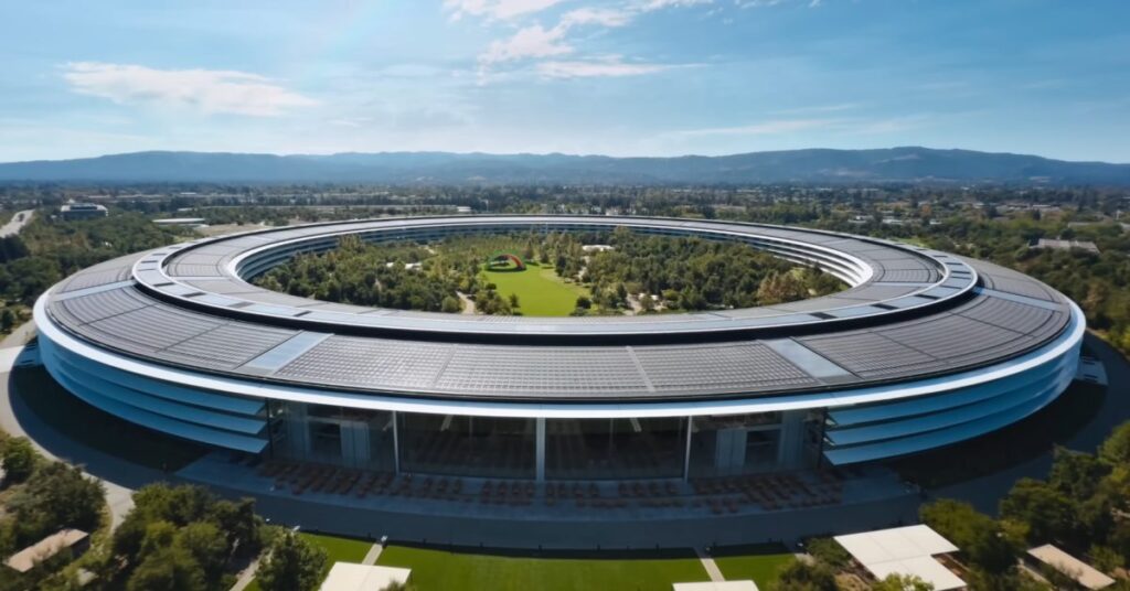 apple-named-fortune’s-most-admired-company-for-18th-year-running