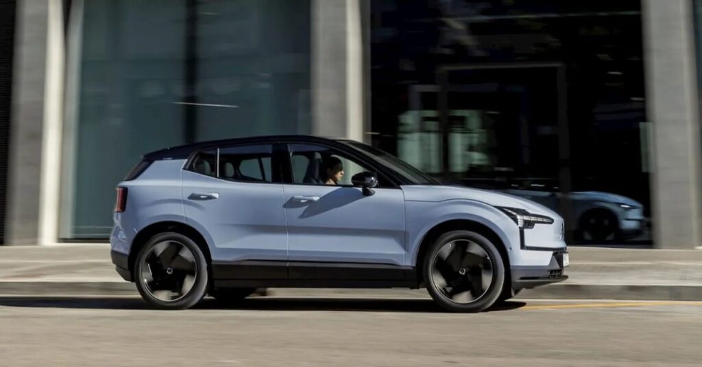 volvo-expands-support-for-apple’s-car-key-feature