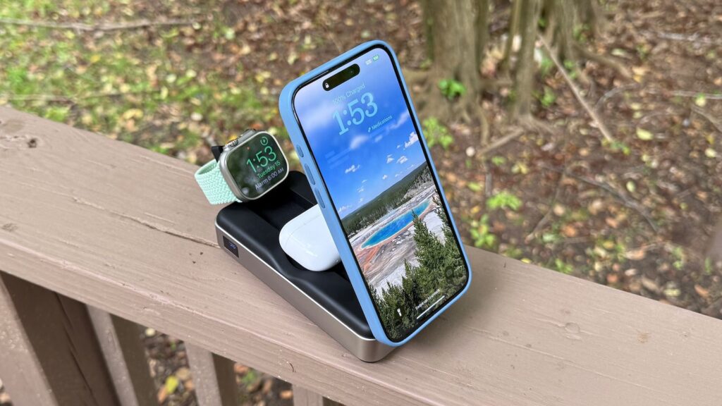 review:-alogic’s-roam-power-bank-charges-up-all-of-your-devices-on-the-go