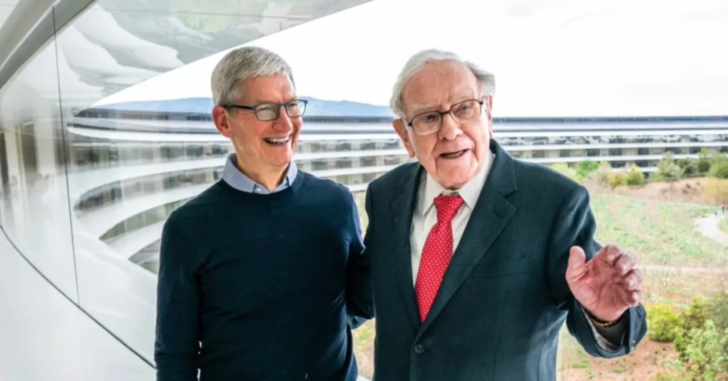 tim-cook-on-warren-buffett:-‘one-of-the-great-privileges-of-my-life-to-know-him’